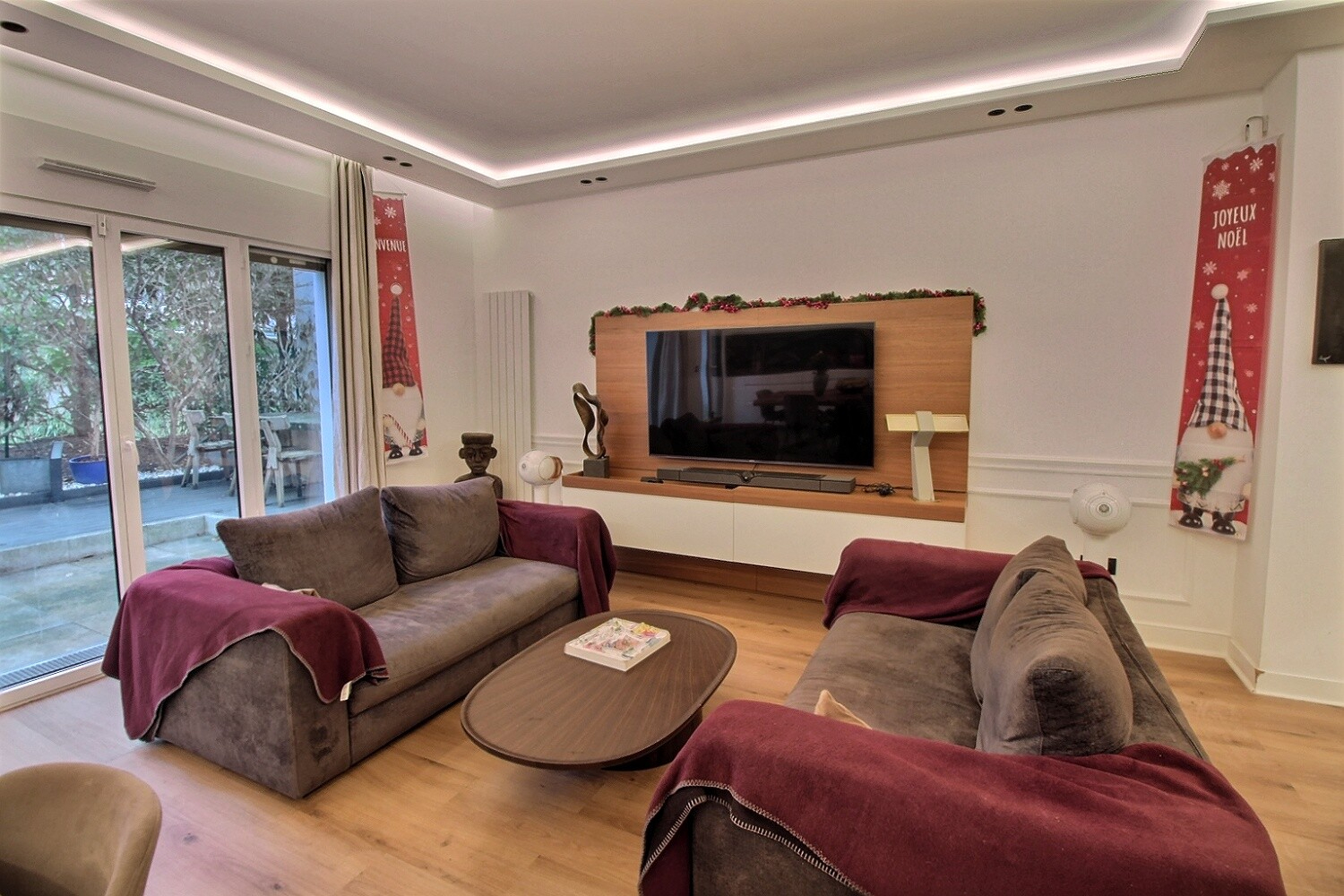 Appartement Suresnes 4 pièce(s)  93.19 m2