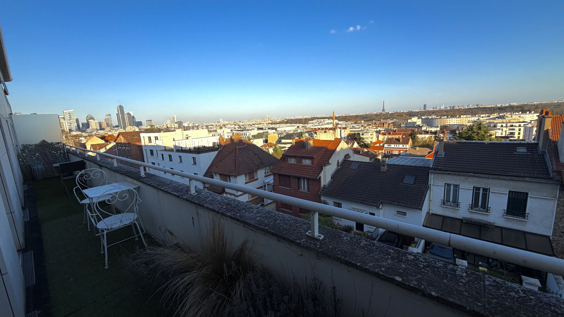 Appartement Suresnes 3 pièce(s) 56 m2