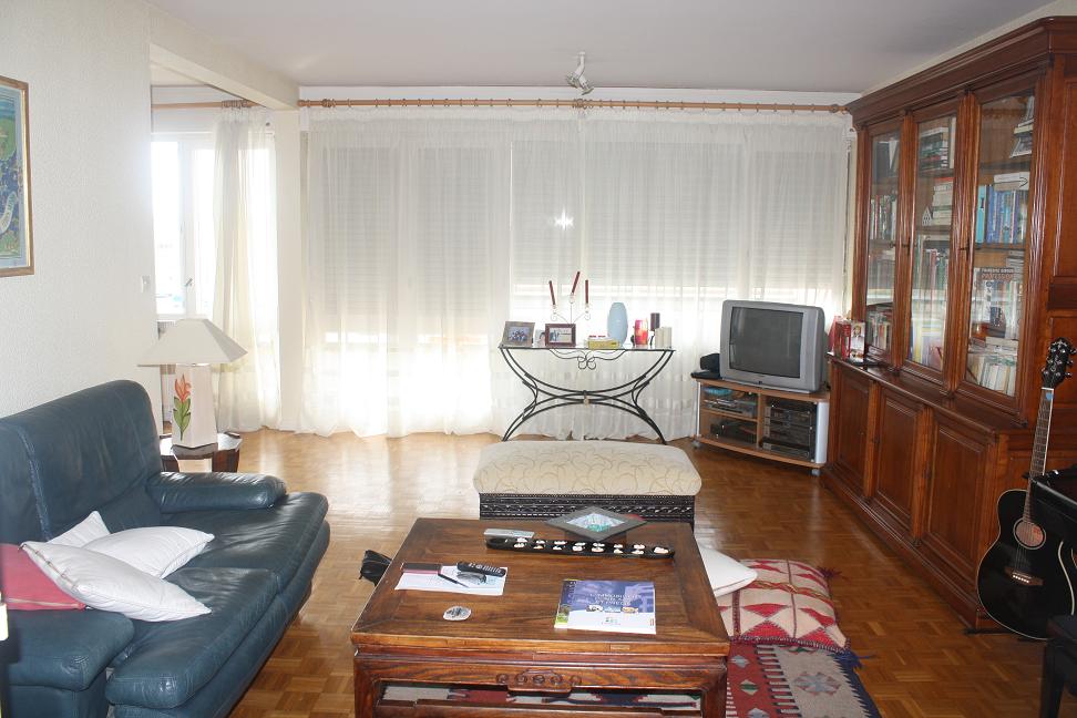 TALENCE T5 Meublé + Balcon + Place de parking