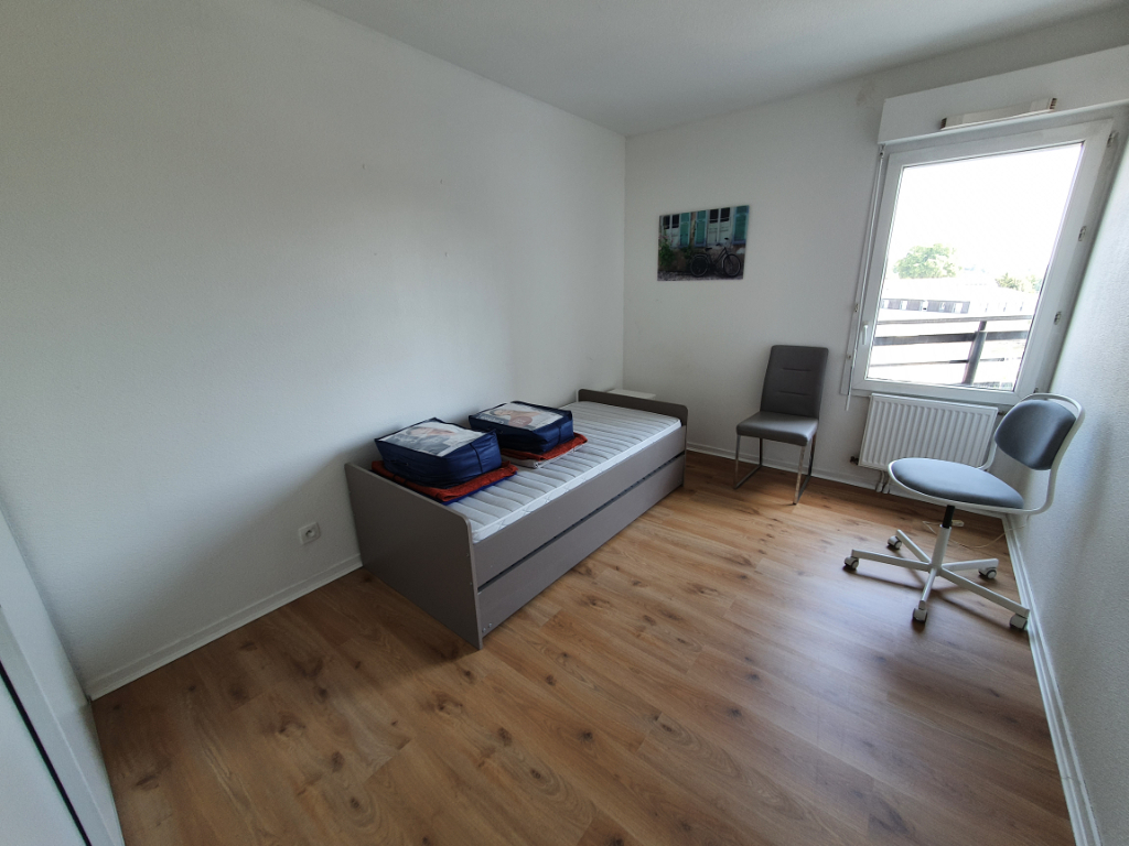 T3 Meublé + Balcon + Place de parking