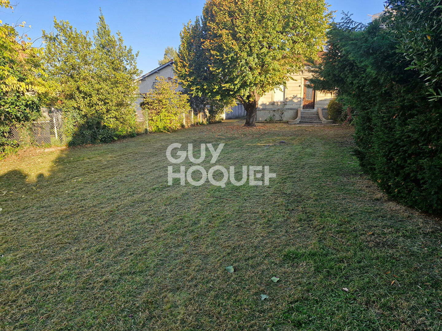 Maison + Jardin + garage double