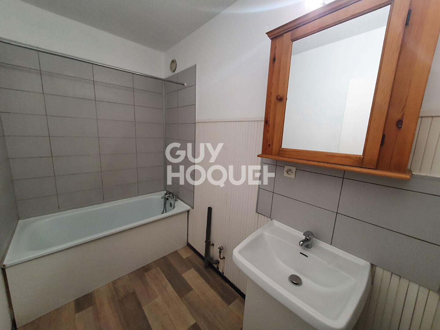 TALENCE T4 + Balcon + Place de parking