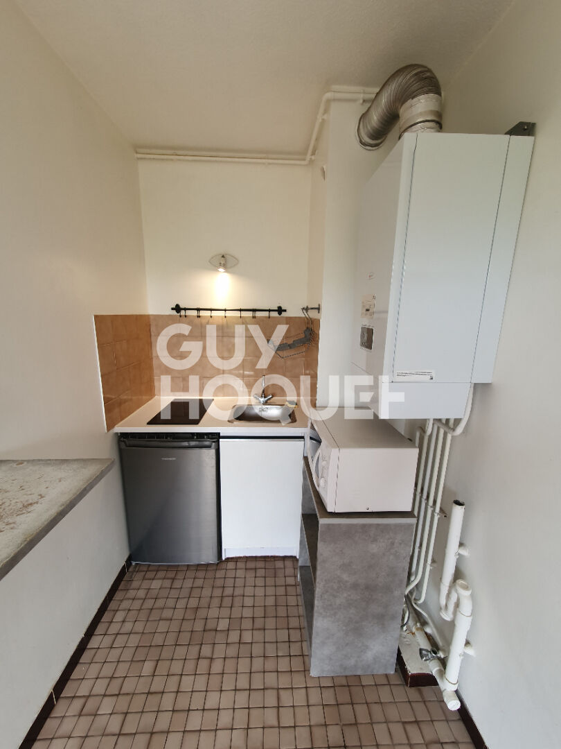 TALENCE T1 + Balcon + Place de parking