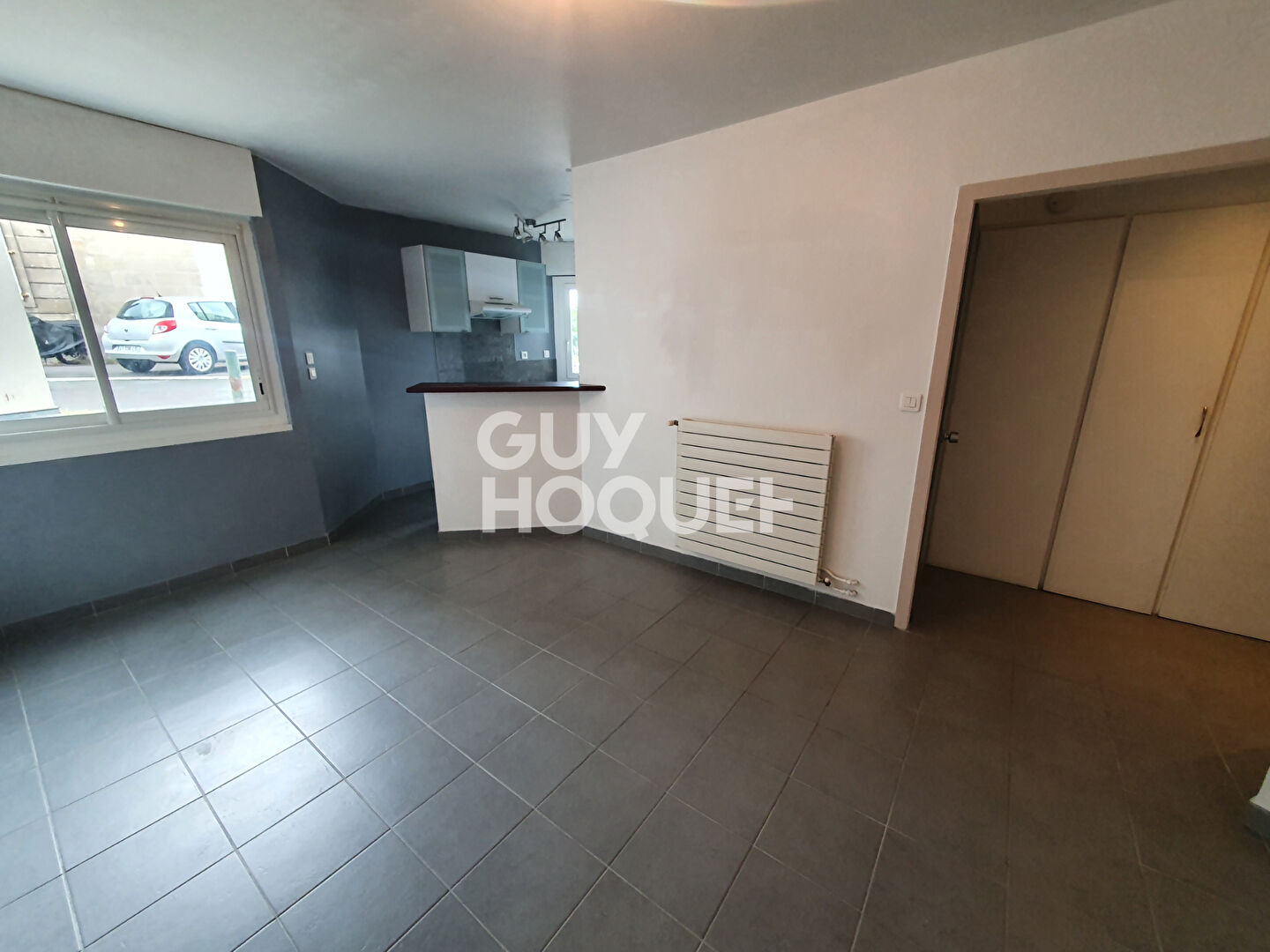Studio 26 m² - proche arrêt Roustaing