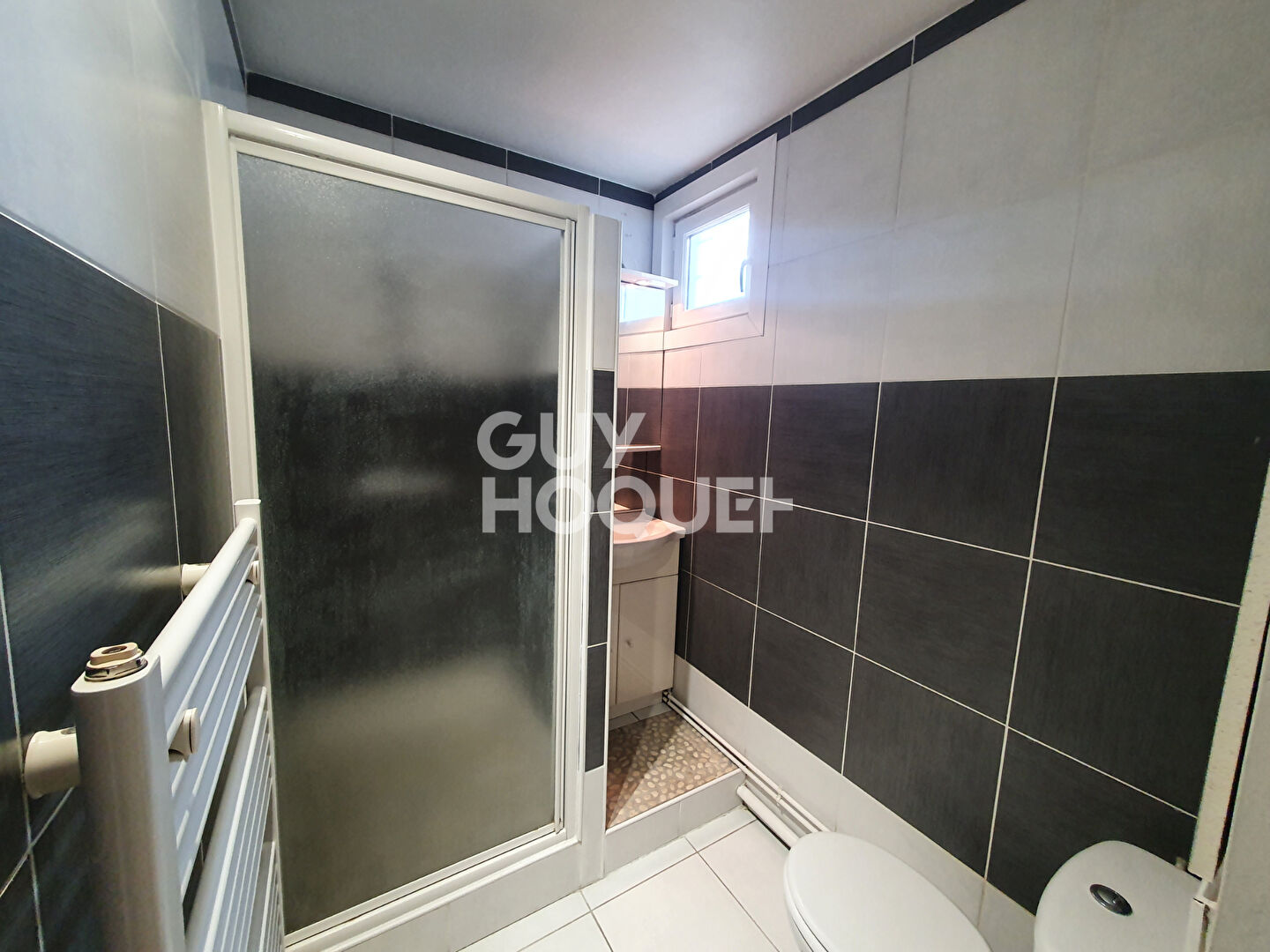 Studio 26 m² - proche arrêt Roustaing