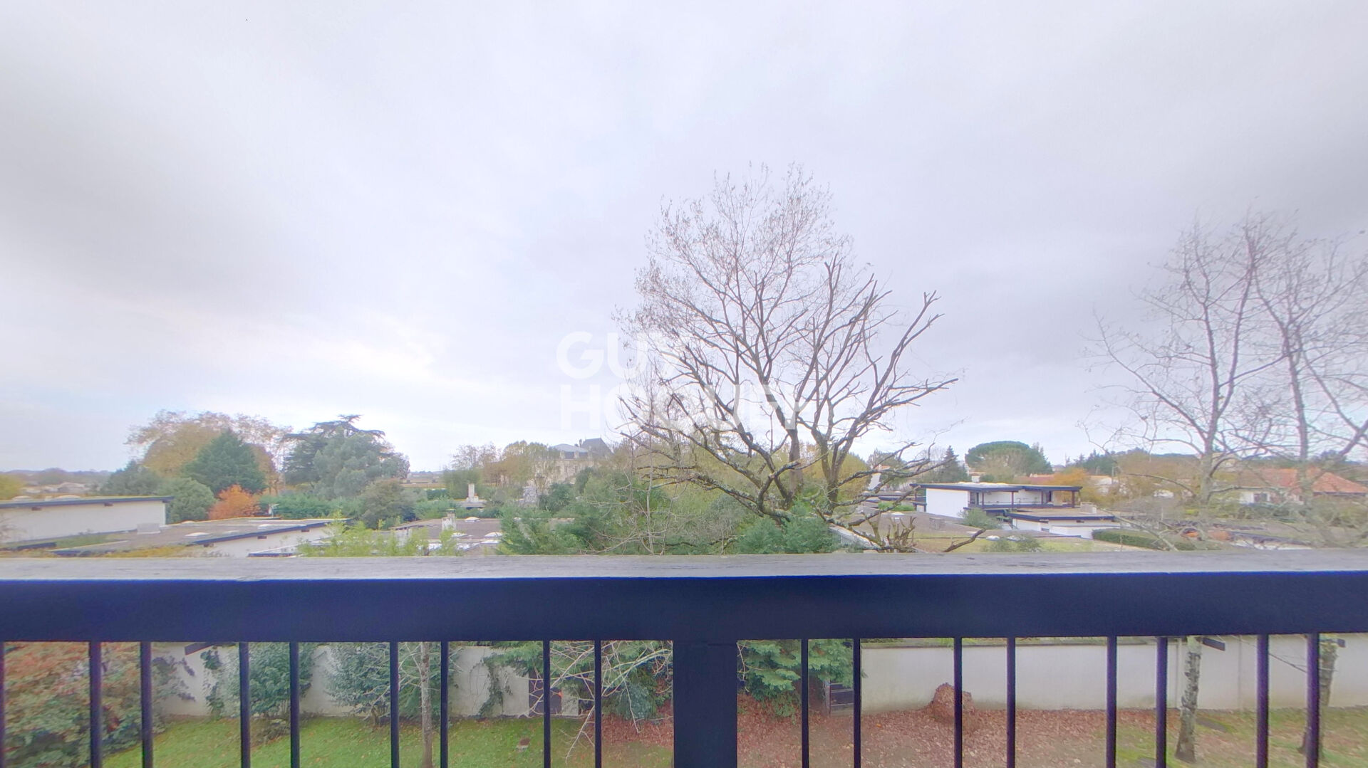 Charmant Appartement 1 Pièce à Vendre à Talence - Haut Carré !