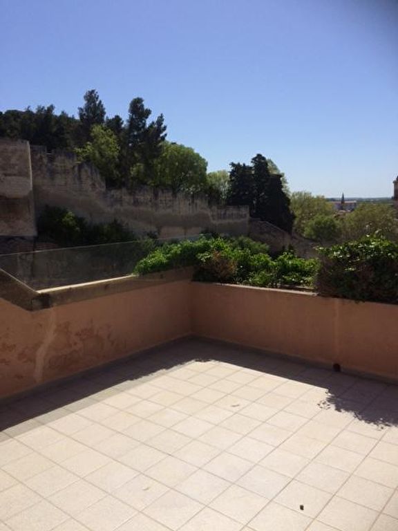Villa Vue imprenable  Beaucaire !!