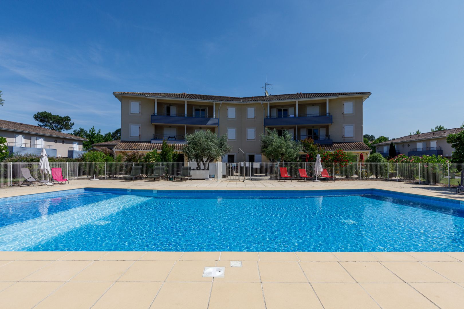 Appartement 3 pièces - 61 m² - Résidence de tourisme 3 étoiles Bordeaux Aéroport  Saint-Jean-D'illac