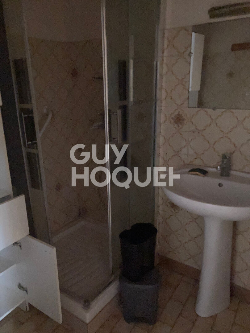 Appartement Beaucaire 2 pièces 34 m2