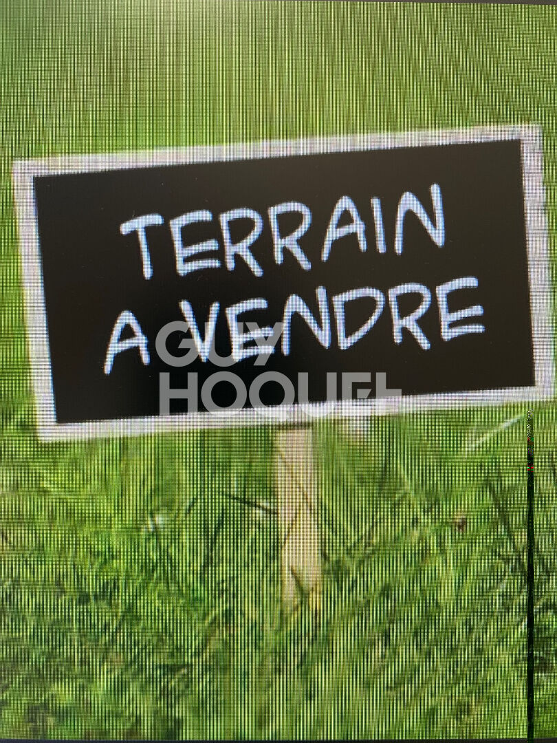 Comps, terrain viabilisé de 586 m2