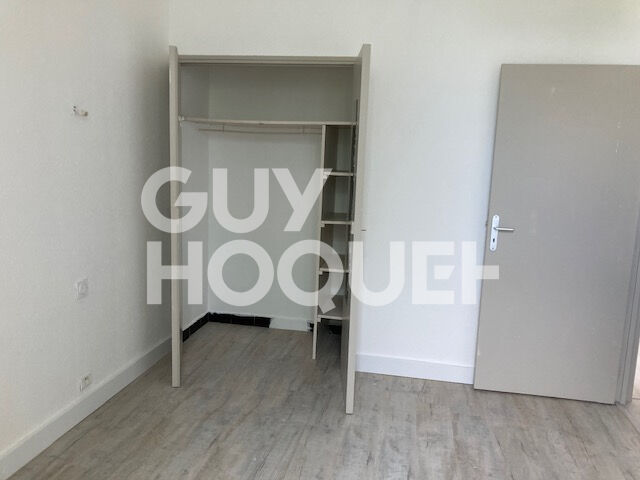 CHATEAURENARD  Appartement  3 pièce(s) 73 M²