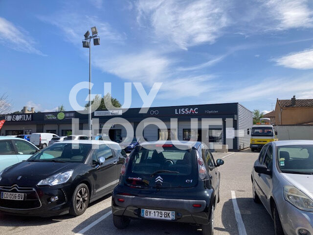 CHATEAURENARD  Appartement  3 pièce(s) 73 M²