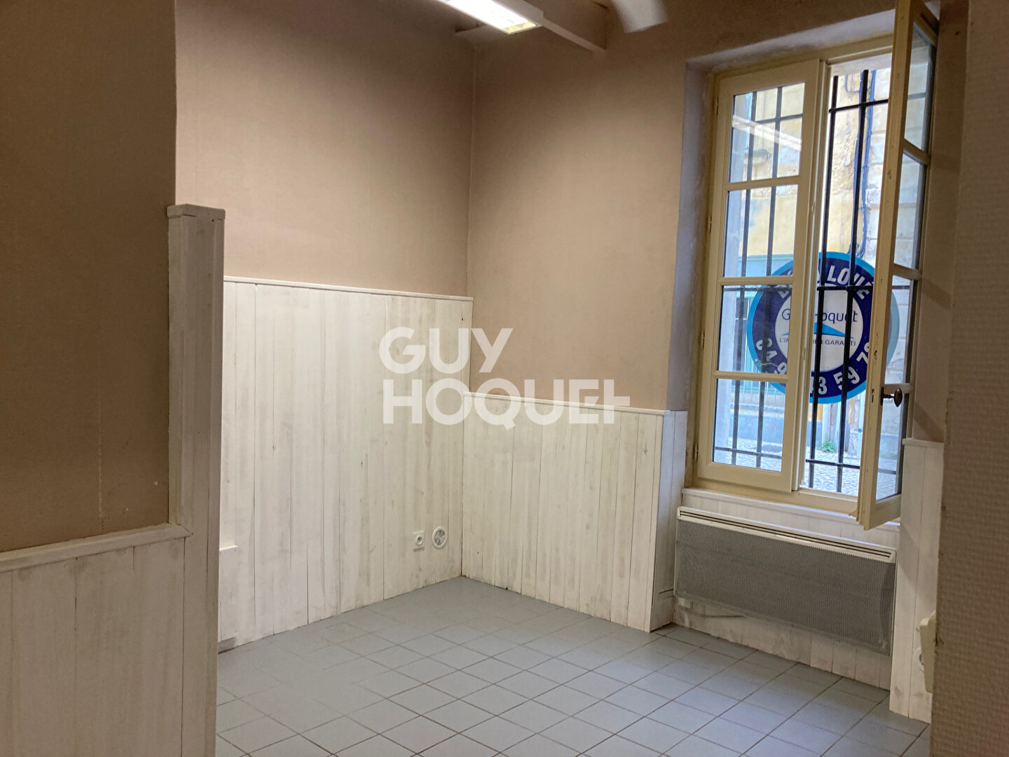 Local  idéal pour bureau ou profession libérale 59 m² TARASCON