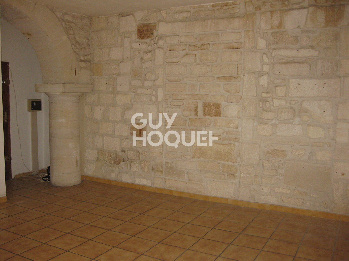 BEAUCAIRE  Appartement  - 34 m²