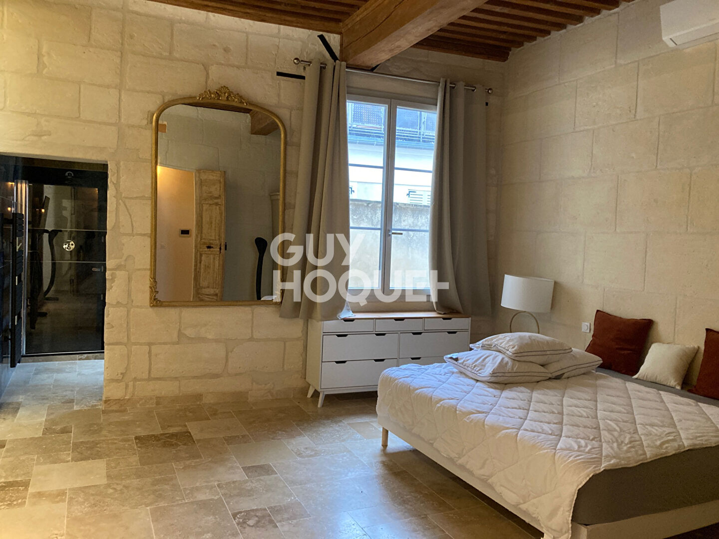 Appartement meublé Tarascon 3 pièce(s) 115 m2