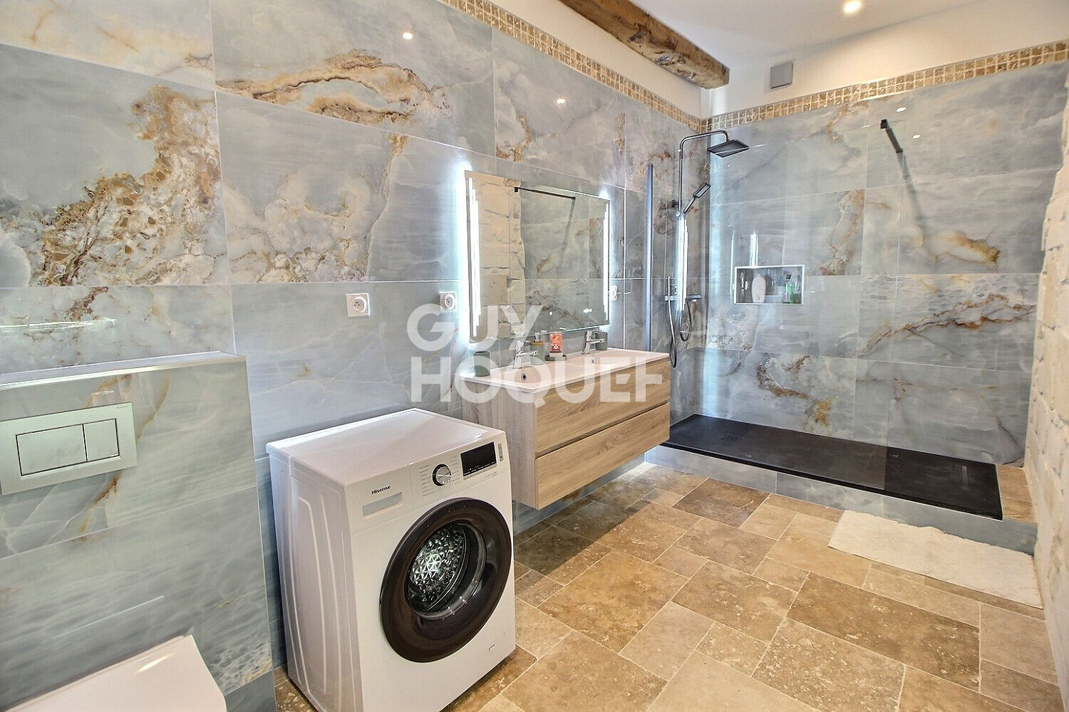 Appartement meublé Tarascon 3 pièce(s) 115 m2