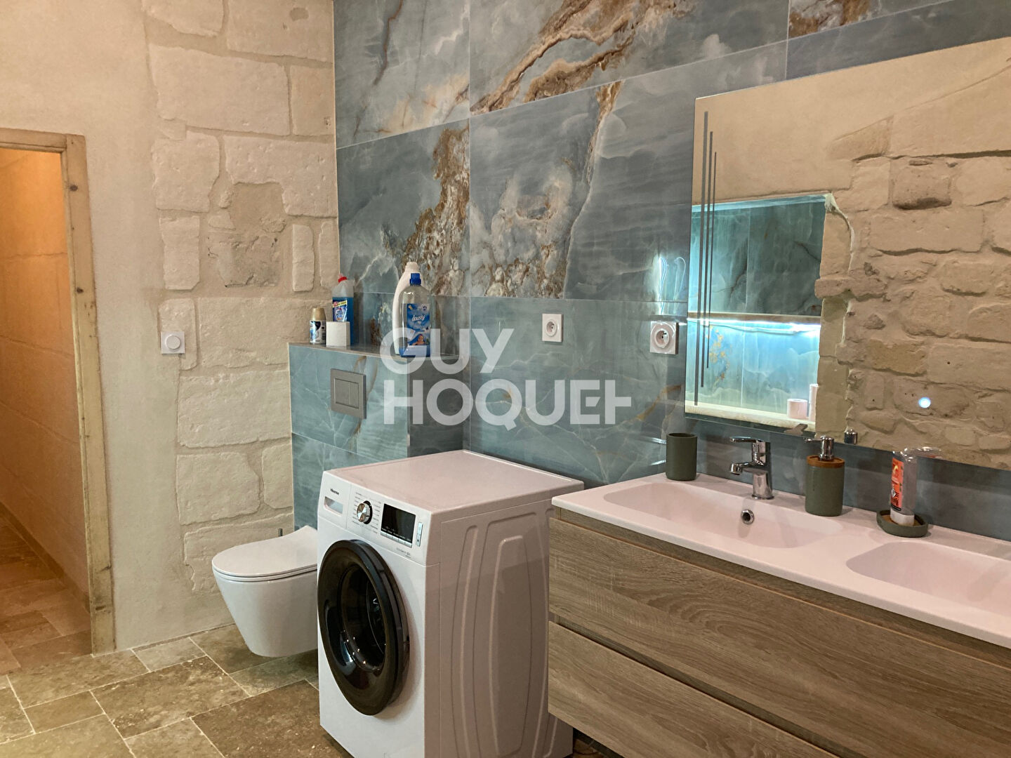 Appartement meublé Tarascon 3 pièce(s) 115 m2