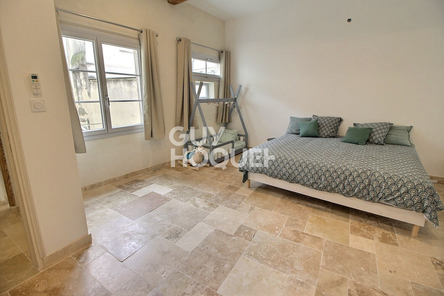 Appartement meublé Tarascon 3 pièce(s) 115 m2