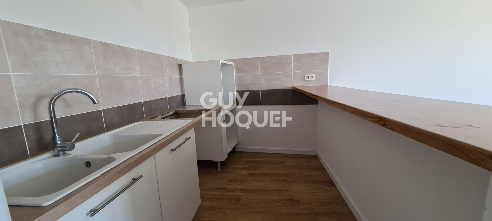Appartement T3 -  Caumont Sur Durance  67.26 m2