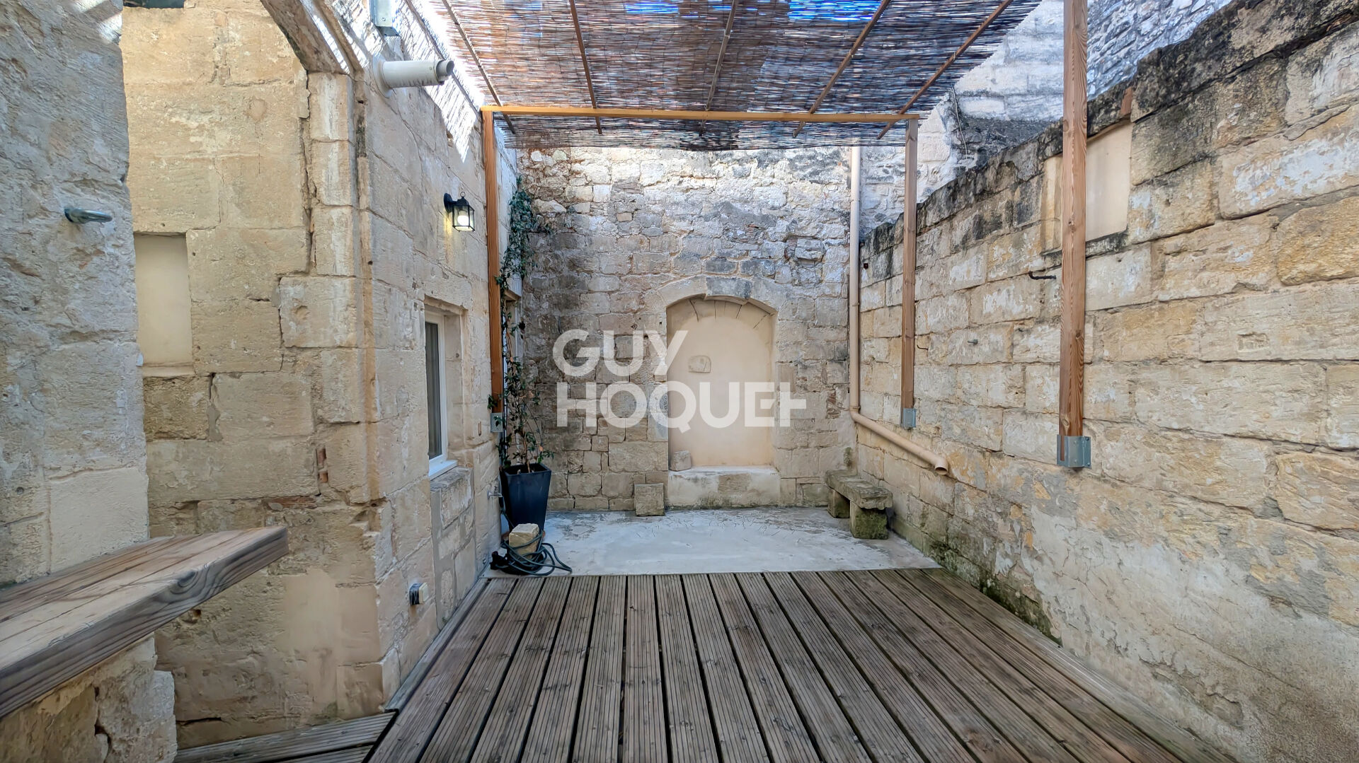 Maison de charme Beaucaire 5 pièces 145 m2