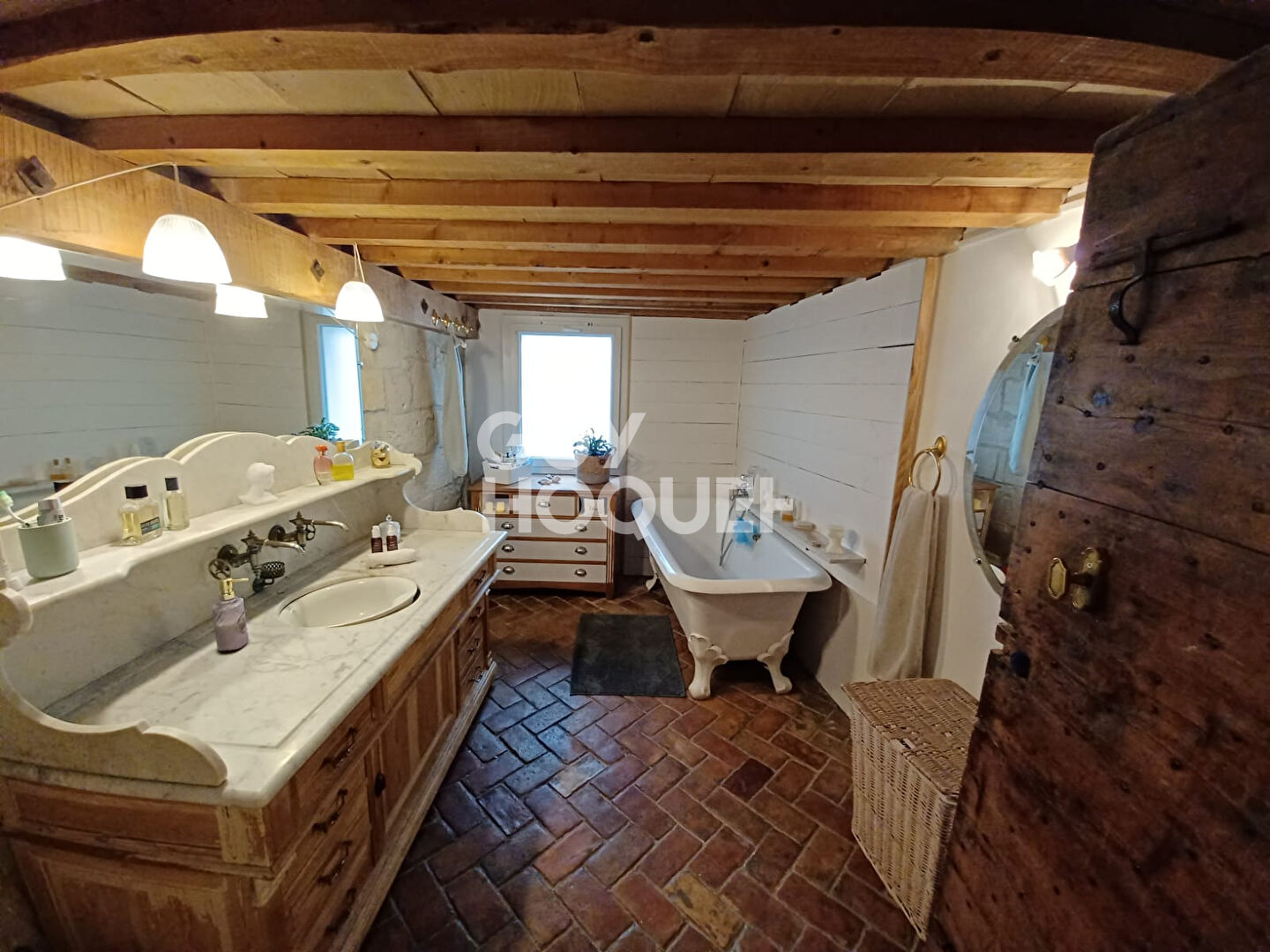 Maison de charme Beaucaire 5 pièces 145 m2