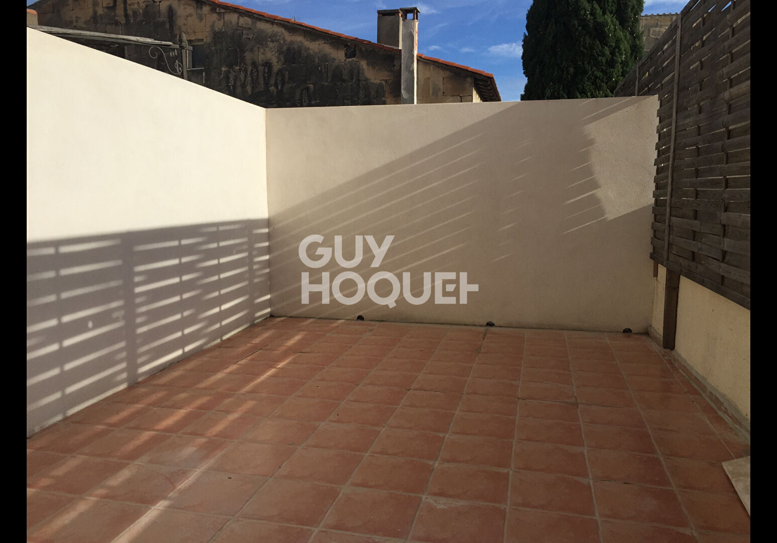 Immeuble Tarascon 6 pièces 195 m2