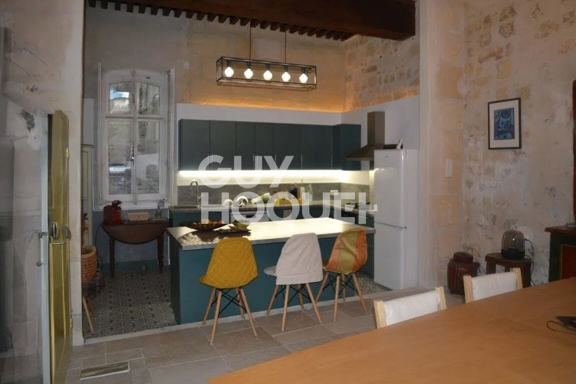 Maison Tarascon 11 pièces 243 m2