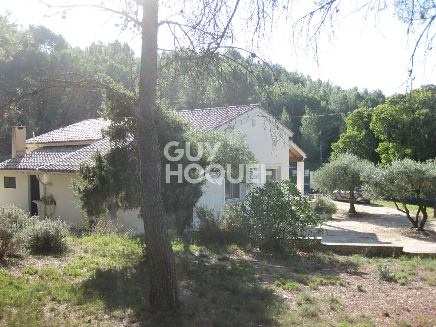 Maison Tarascon dans la garrigue sur 3205 m²