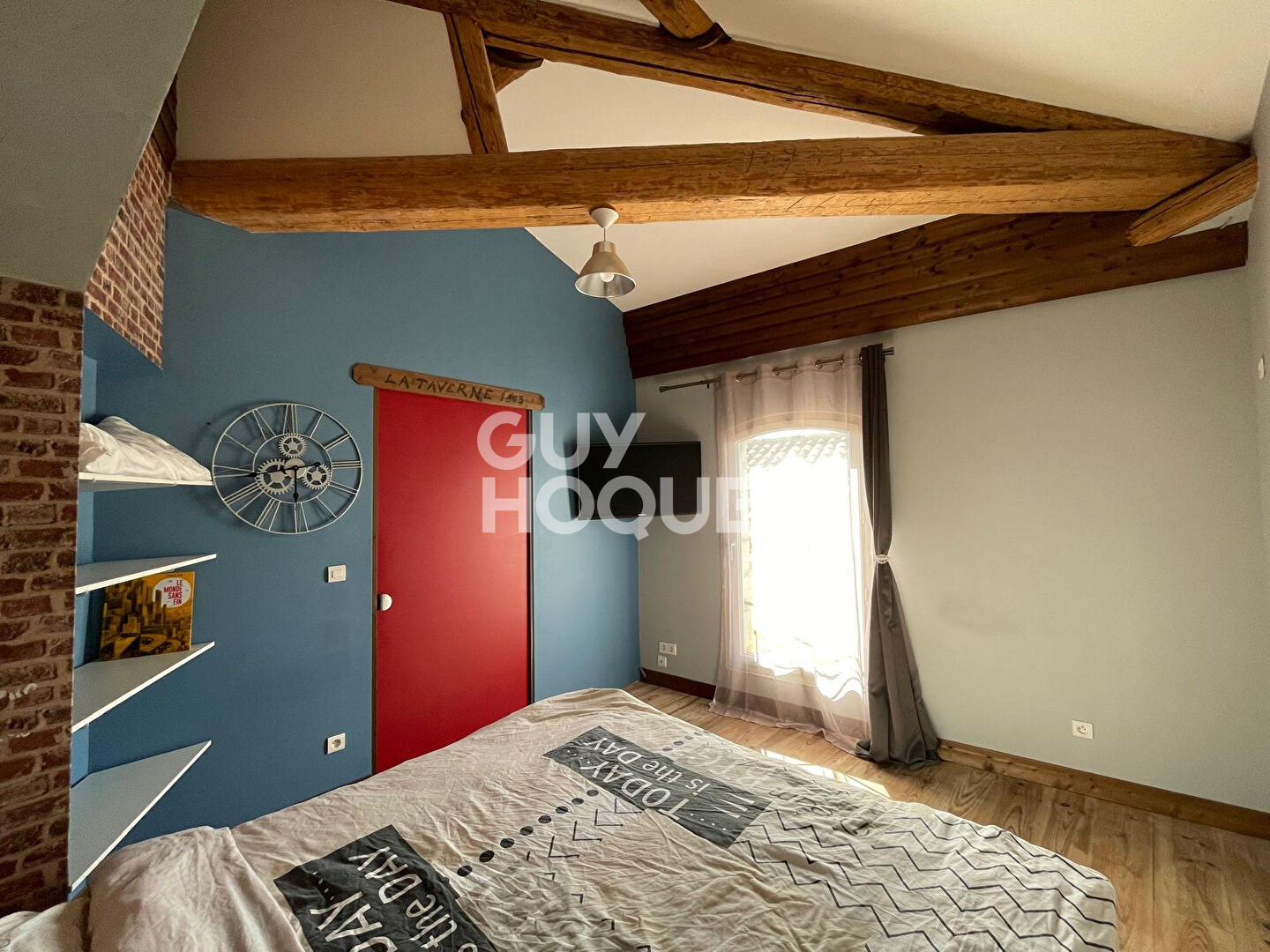 Superbe maison de village 170 m² avec garage .