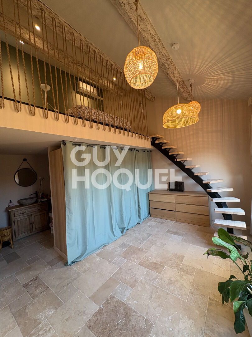 Superbe maison de village 170 m² avec garage .