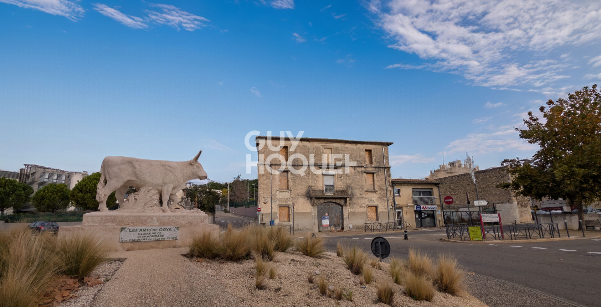 terrain  constructible de 922 m2 + bâtiment 160 m²