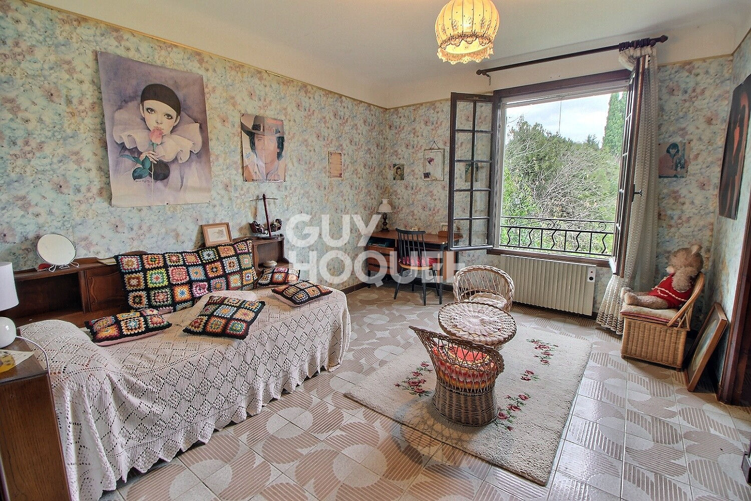 Villa avec Vue Alpilles .Saint-Étienne-du-Grès 310 m2