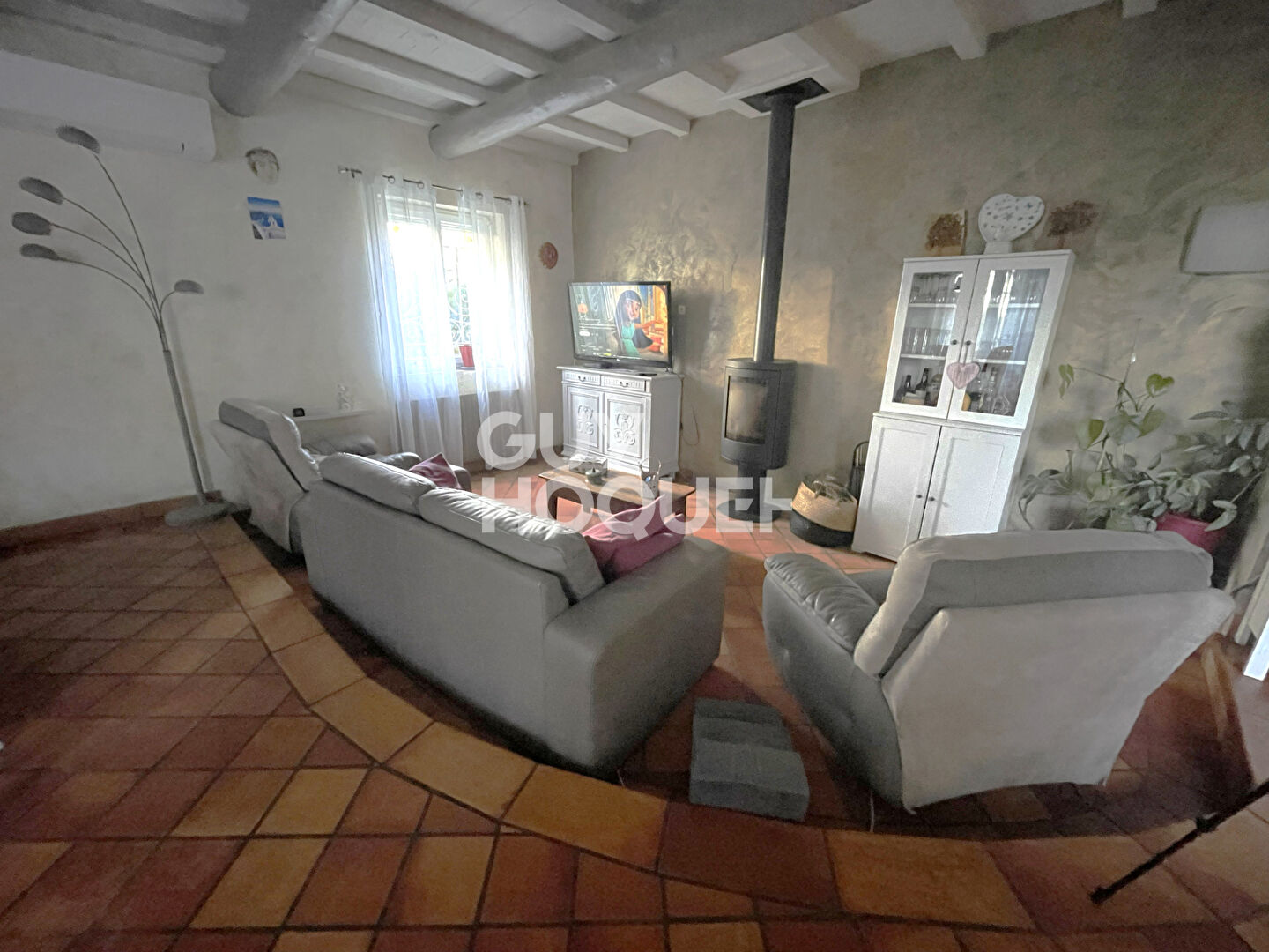 Maison familiale -  5 pièce(s) - Caumont -sur-Durance