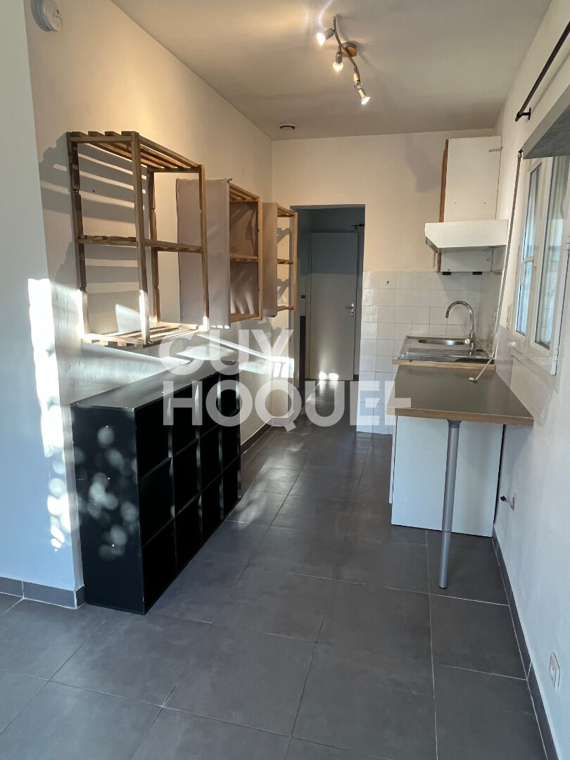 Maison Theziers 2 pièces 39.49 m2 sur terrain de 633m²