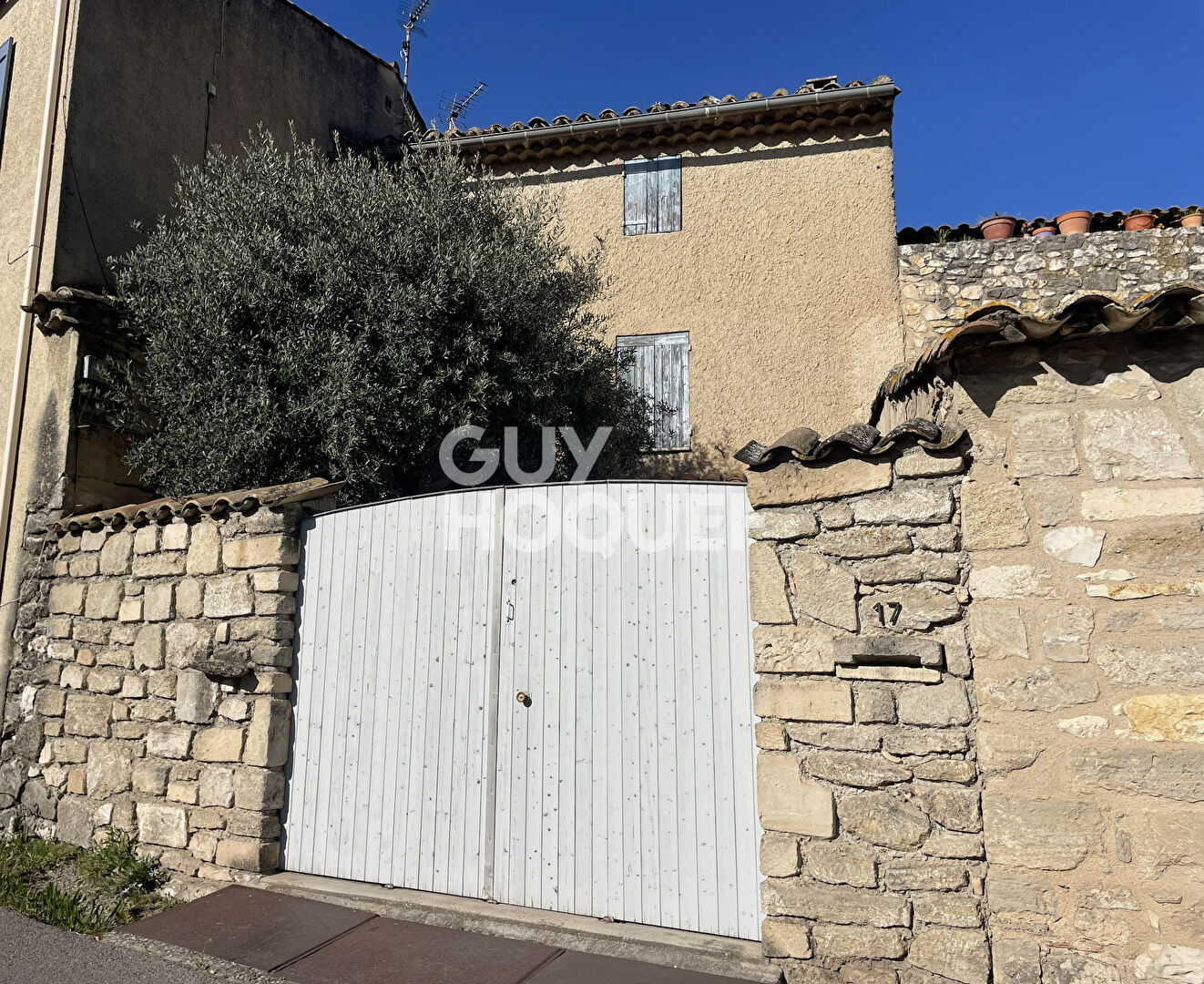 Maison 3 pièces - 73 m2 -Caumont-sur-durance