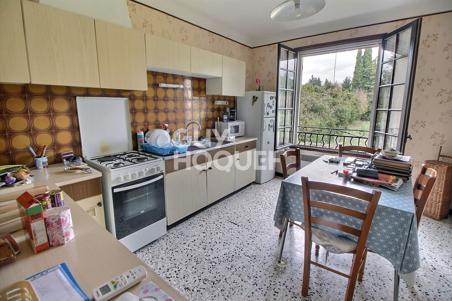 Villa avec Vue Alpilles .Saint-Étienne-du-Grès 310 m2