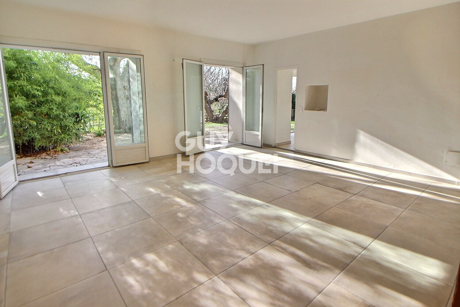 Mas Mitoyen sur une parcelle de 1275 m