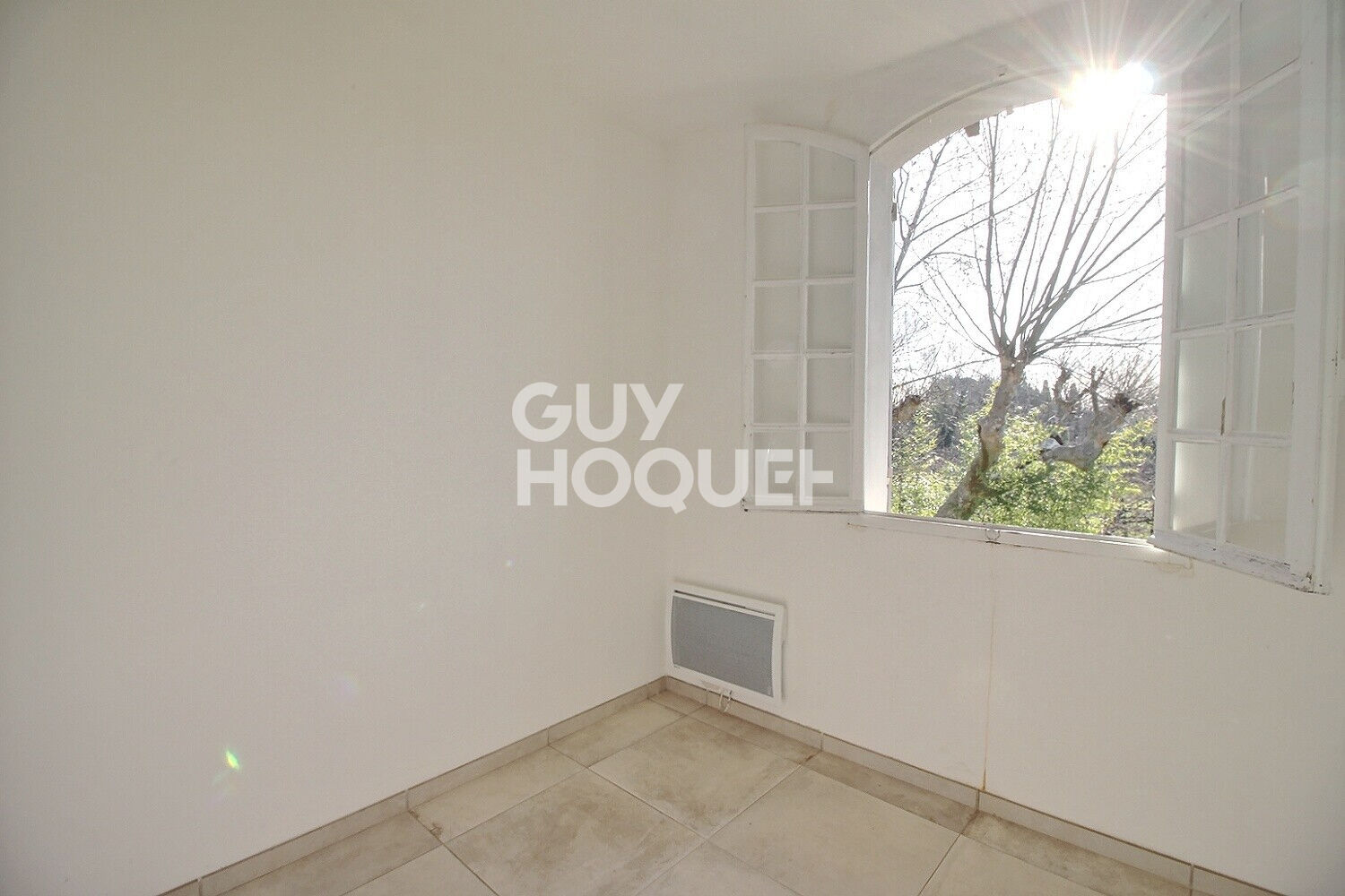 Mas Mitoyen sur une parcelle de 1275 m