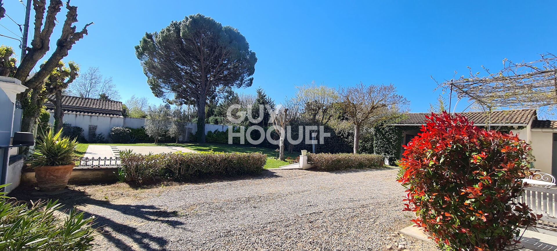 Maison 140 m² -  5 pièces - 3 chambres