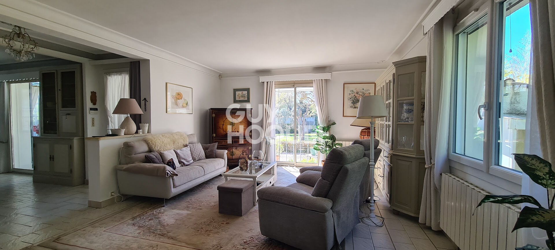 Maison 140 m² -  5 pièces - 3 chambres