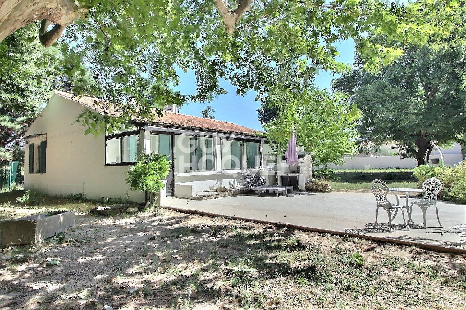 Maison en campagne provençale