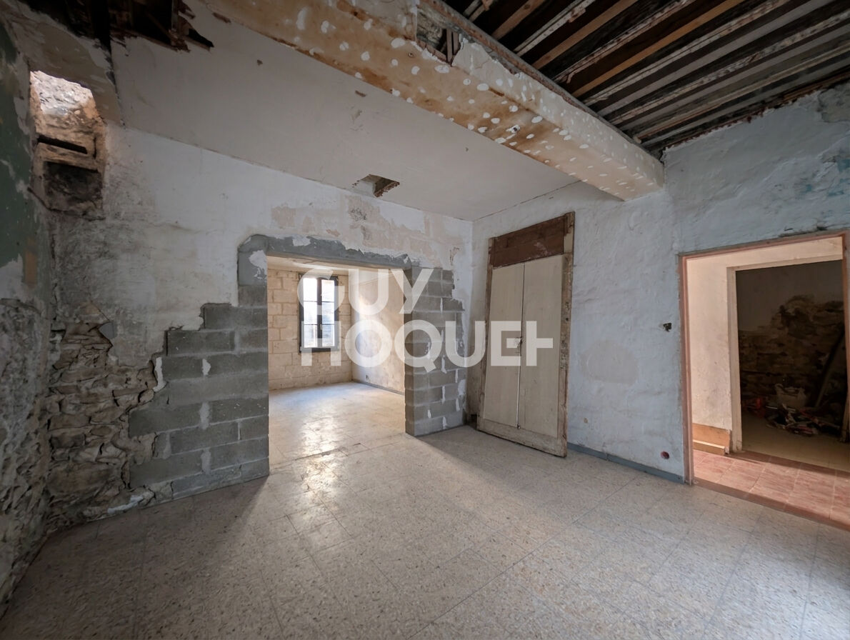 immeuble Beaucaire 7 pièces 180 m2