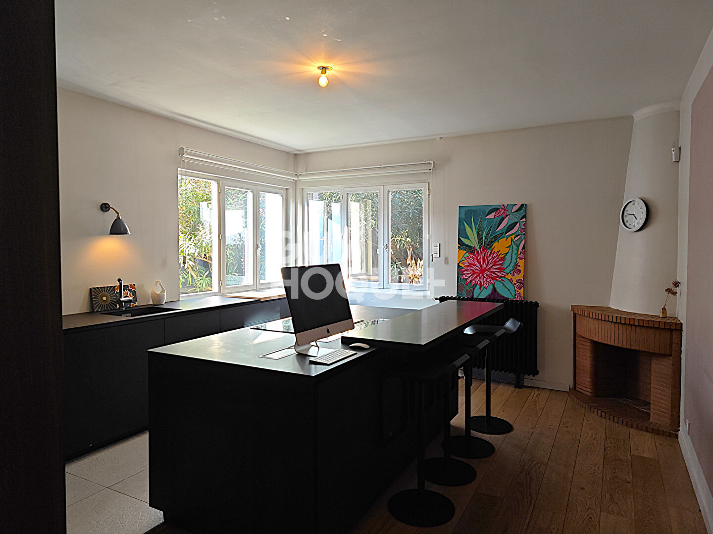 MAISON TYPE 5 RENOVEE TERRASSE JARDIN COUR POUR VEHICULES  METRO SAOUZELONG