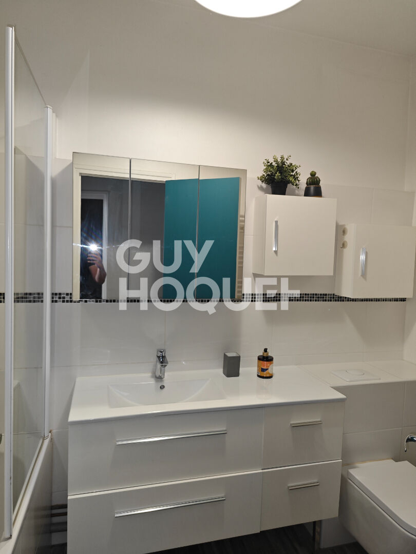 APPARTEMENT TYPE 2 RENOVE LES CARMES METRO PALAIS DE JUSTICE