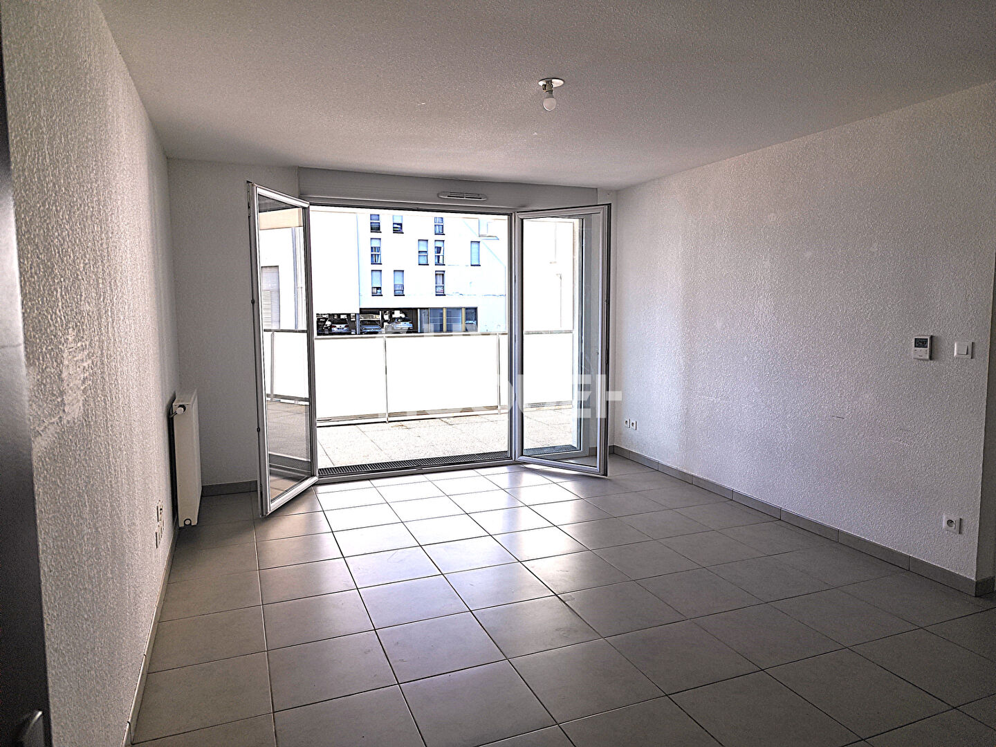 APPARTEMENT TYPE 2 ANNEE 2018 TERRASSE PARKING SOUS SOL METRO EMPALOT