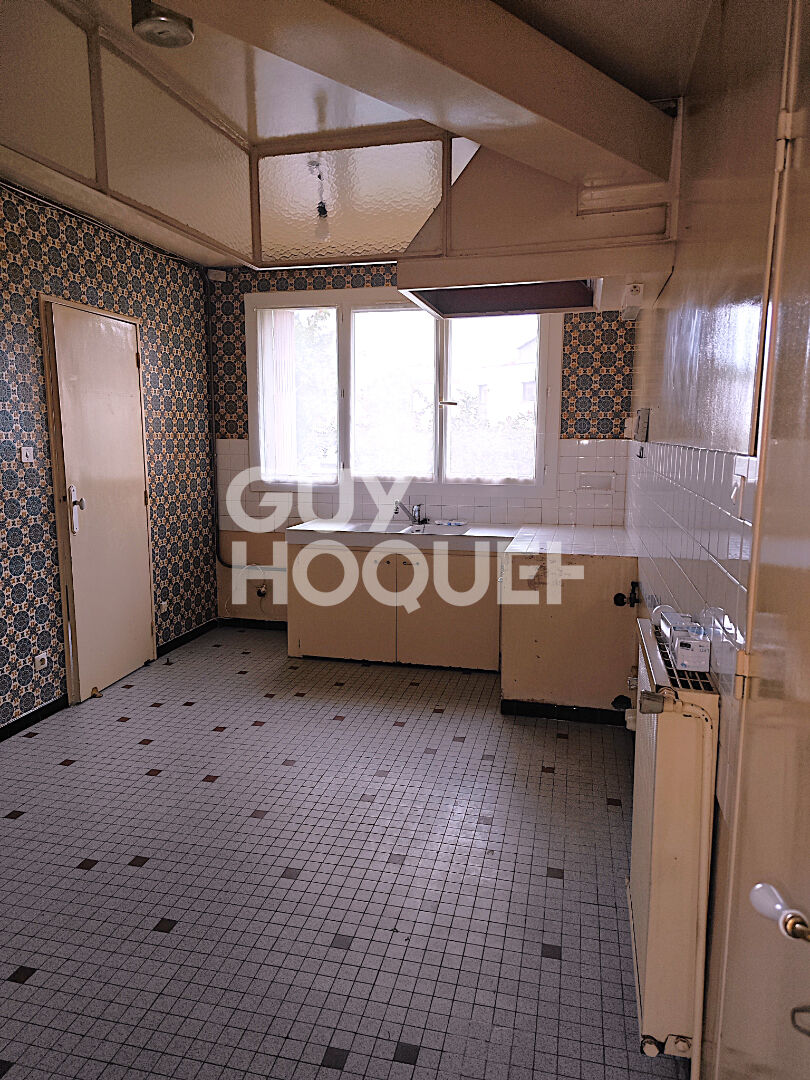 MAISON TYPE 7 SUR 3 NIVEAUX 140 M² GARAGE JARDIN 200 M²  BAS DES COTEAUX DE PECH DAVID