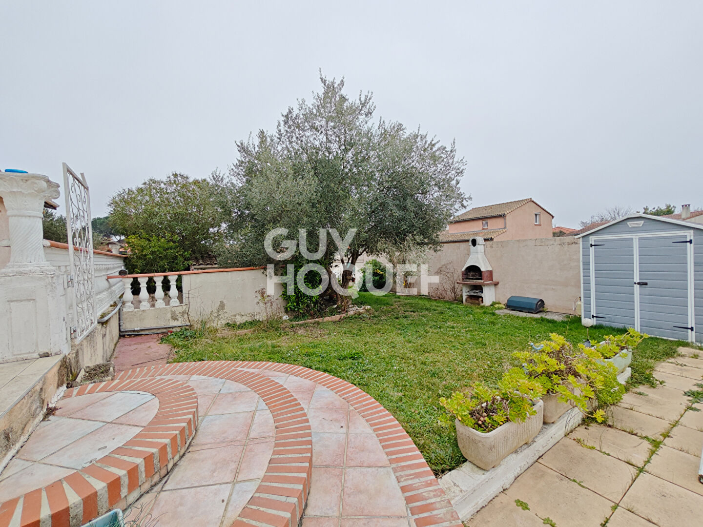 MAISON TYPE 7 ANNEE 97 AVEC ANNEXES ET PISCINE MURET