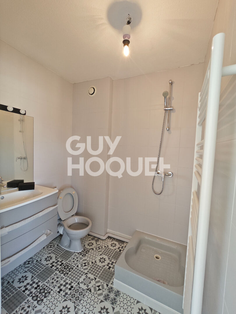 APPARTEMENT TYPE 2 DUPLEX BALCON PARKING COUVERT CELLIER METRO SAINT AGNE