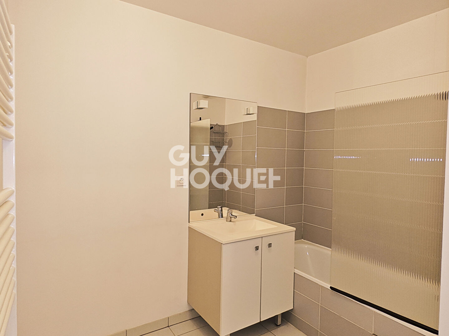 APPARTEMENT TYPE 3 ANNEE 2014 TERRASSE PARKING SOUS SOL METRO PATTE D'OIE