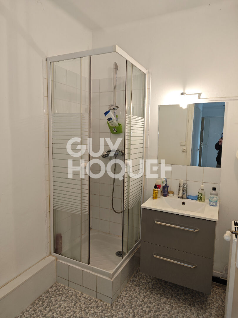 APPARTEMENT TYPE 2 BALCON CAVE PARKING  SAINT AGNE